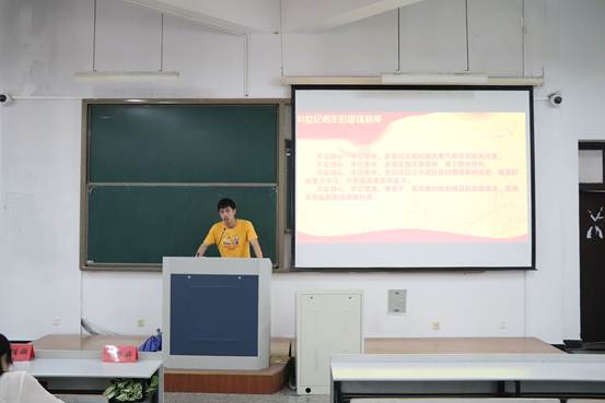 说明: 6.17%20青年宣讲团走进九九九全国免费视频/IMG_9083.JPG